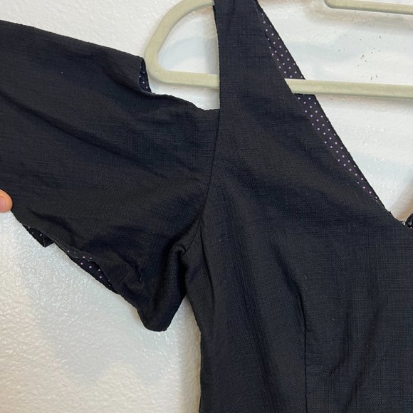 Anthropologie Elevenses Black Cut Out Cold Shoulder Jumpsuit Romper Womens 2 - Picture 6 of 8